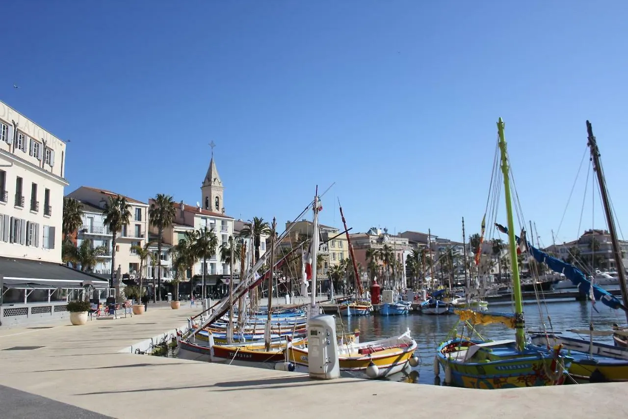StellaHome - La petite cour Sanary-sur-Mer Appartement